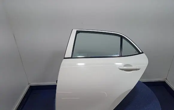 KIA Picanto Rear door