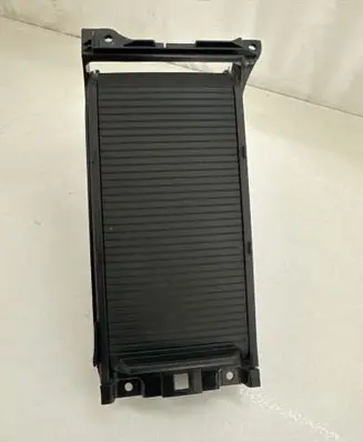 Volvo V40 Cup holder front 08632779