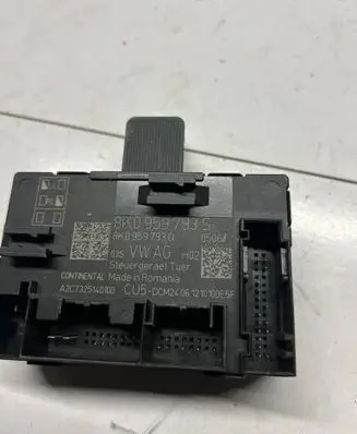 Audi A4 S4 B8 8K Door control unit/module 8K0959793S