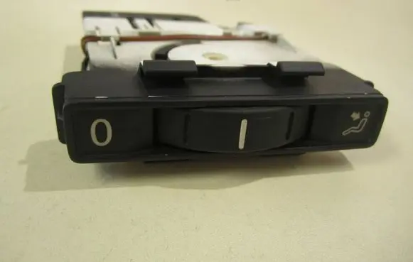 Volkswagen Touareg I Other dashboard part 7L6819765F