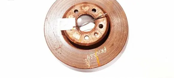 Audi A5 8T 8F Front brake disc ventiliuojamas