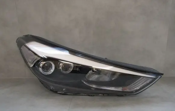 Hyundai Tucson TL Headlight/headlamp 92102D7201