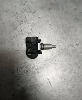 BMW 3 F30 F35 F31 Tire pressure sensor 6855539