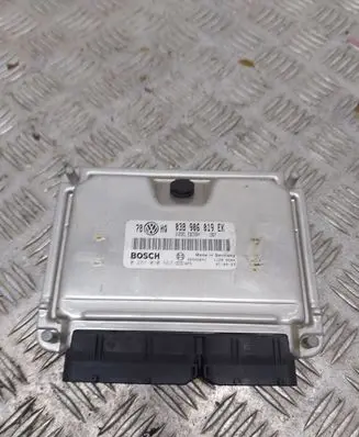 Volkswagen PASSAT B5.5 Engine control unit/module 038906019EK 0281010667