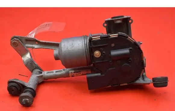 Seat Leon (5F) Front wiper linkage and motor 1P0955024C