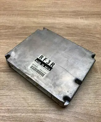 Mazda Premacy Engine control unit/module ECU RF3R18881A 2758005092