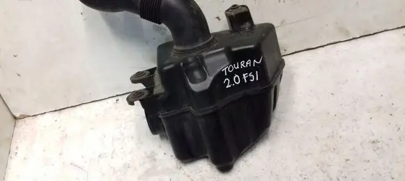 Volkswagen Touran I Intake resonator 1K0129622C