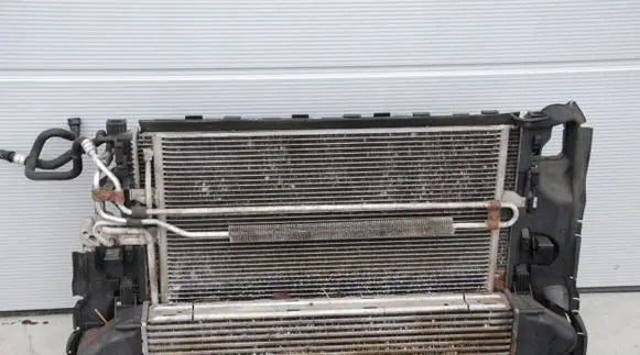 Volvo XC60 Radiator set XXX 163KM