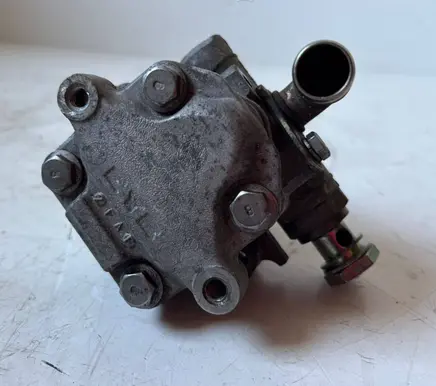 Volkswagen Golf IV Electric power steering pump 