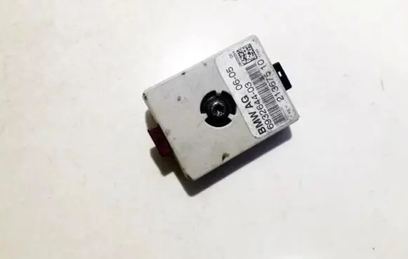 BMW 3 E90 E91 Antenna control unit 693264403 21367510