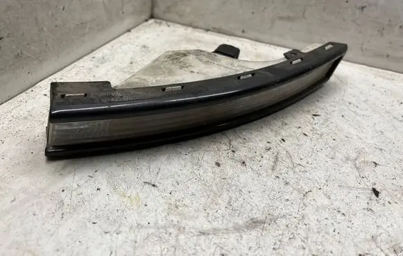Volkswagen PASSAT B6 Front indicator light 3C0953041H