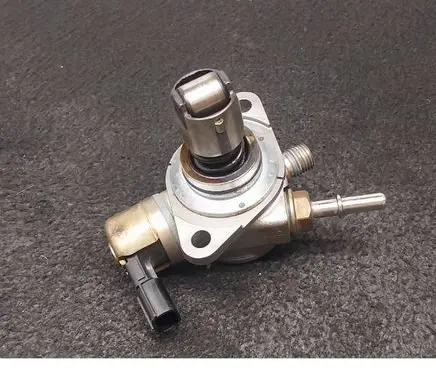 Dacia Lodgy Fuel injection high pressure pump 166304016R