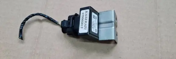 Maserati Quattroporte Acceleration sensor 670005813