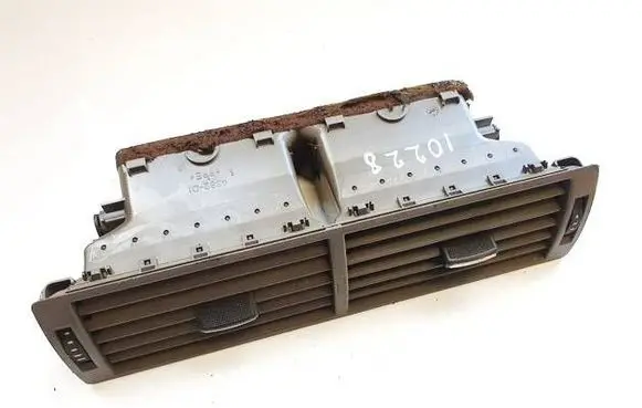 Audi A4 S4 B6 8E 8H Dash center air vent grill 438201 4382-01
