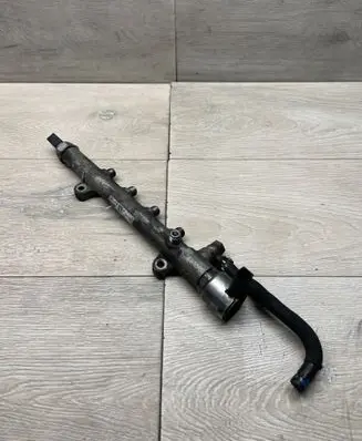 Mercedes-Benz Vito Viano W639 Fuel main line pipe A6510700495 RD0004