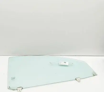 Mitsubishi L200 Front door window glass four-door 5706A602 43R008612