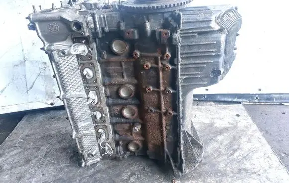 BMW 5 E34 Engine 206S2