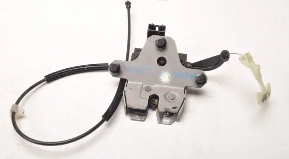 Volvo S60 Tailgate lock latch 31335050