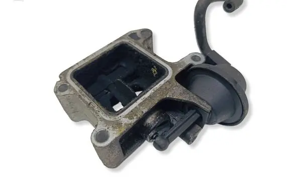 Volvo XC60 Engine shut-off valve 
