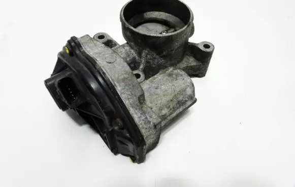 Ford Focus Throttle valve 4M5GFA