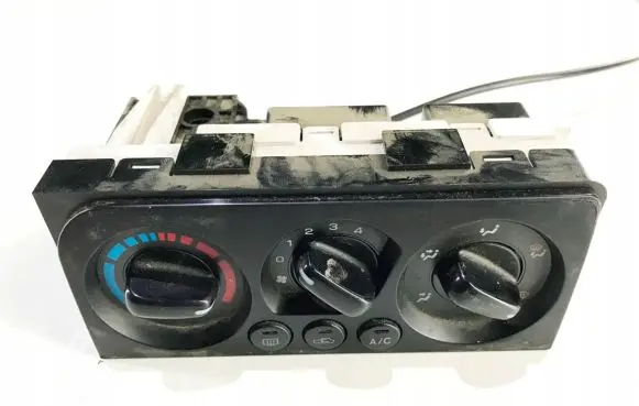 Subaru Outback Climate control unit