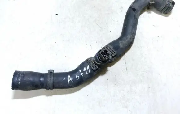 Hyundai Getz Engine coolant pipe/hose