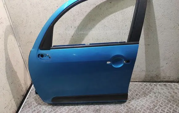 Citroen C3 Picasso Front door