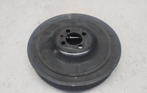 Opel Astra H Crankshaft pulley 55564573