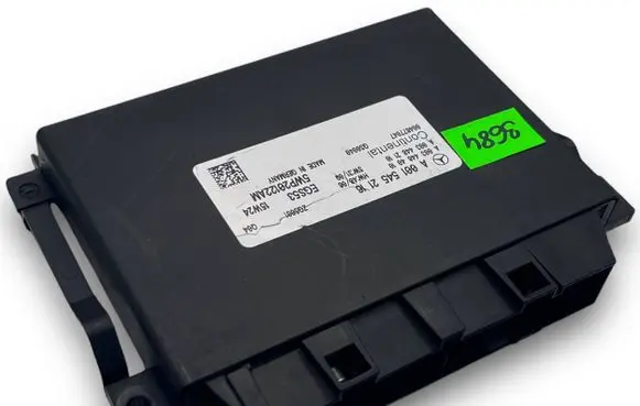 Mercedes-Benz C AMG W203 Central body control module S3684 A0015452116