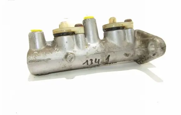 Mitsubishi Eclipse Master brake cylinder