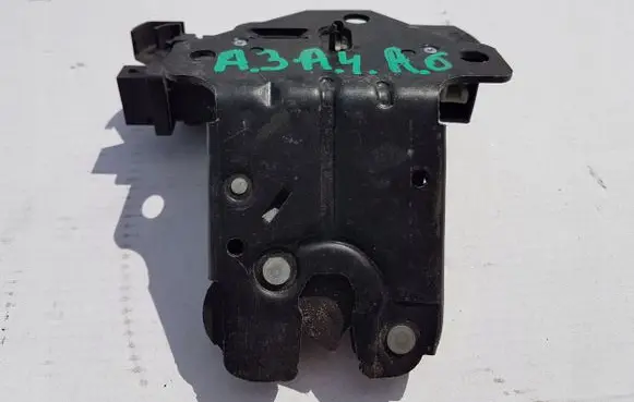 Audi A3 S3 8P Tailgate lock latch 