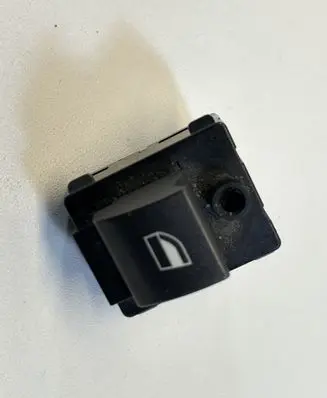 BMW 7 E65 E66 Electric window control switch 8379597