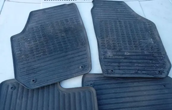 Skoda Fabia Mk2 (5J) Car floor mat set 5J1862436
