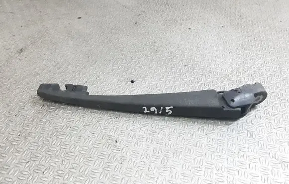 Suzuki SX4 Rear wiper blade arm
