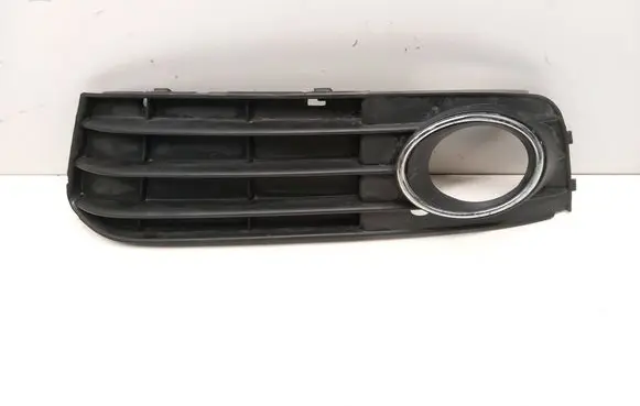 Audi A4 S4 B8 8K Front fog light trim/grill 8K0807681