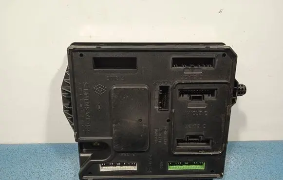 Renault Megane III SAM control unit 284B15778R