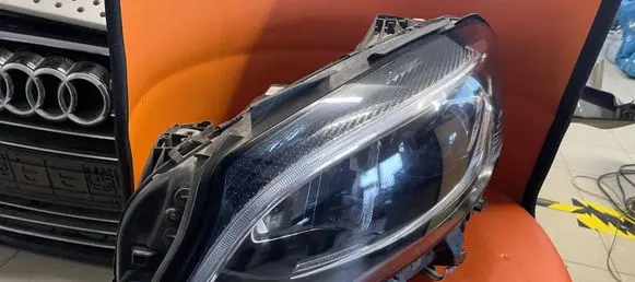 Mercedes-Benz B W246 W242 Headlight/headlamp A2469066901