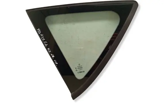 Mercedes-Benz A W169 Rear side window A169670