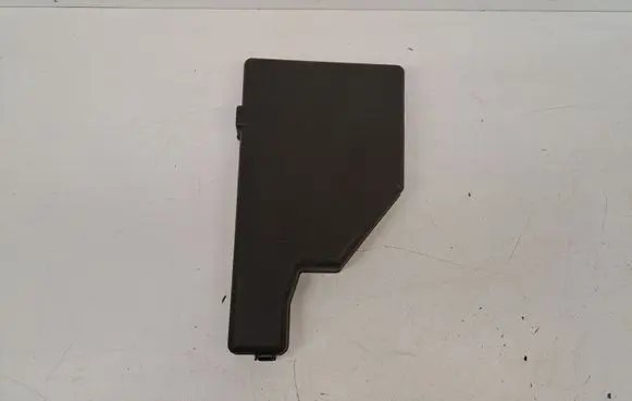 Toyota Prius (NHW20) Fuse box cover