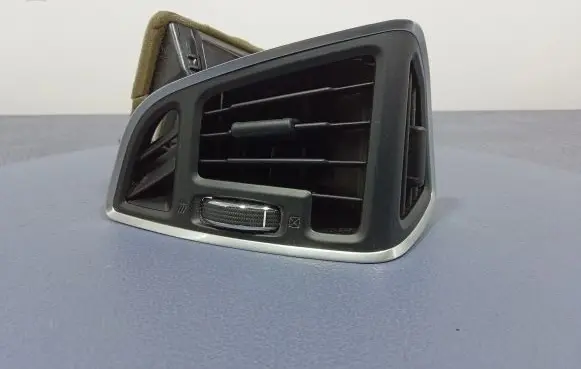 Ford Kuga II Dashboard side air vent grill/cover trim AM51-R018B09-AHW
