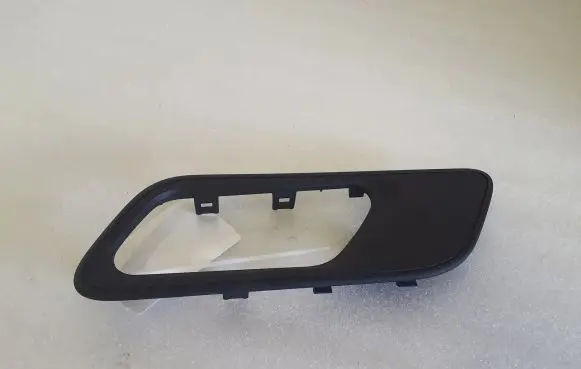 Nissan Qashqai J12 Other front door trim element 806836UA0D