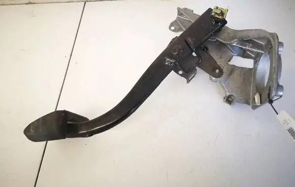 BMW 3 E46 Brake pedal 35112229128