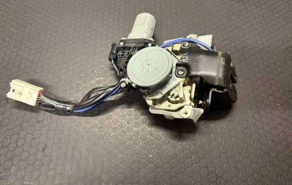 Lexus RX 330 - 350 - 400H Tailgate/trunk/boot lock/catch/latch 1638000020 1232010080