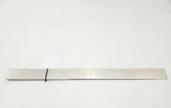 Mercedes-Benz GLK (X204) Front sill trim cover A2046800135