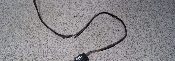 Front fender indicator light