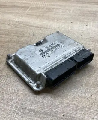 Skoda Roomster (5J) Engine control unit/module ECU 045906019CJ 0281013180