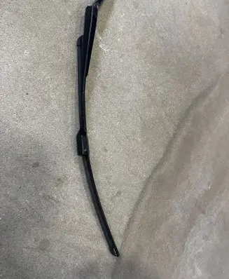 Seat Ibiza IV (6J,6P) Front wiper blade arm 6J1955409