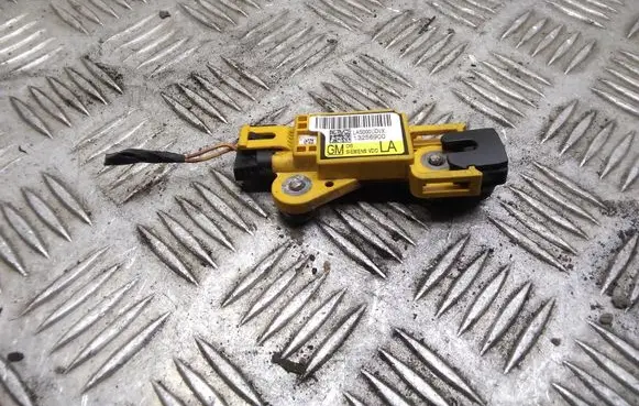 Opel Signum Airbag deployment crash/impact sensor 13256900