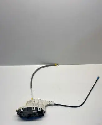 Mercedes-Benz Sprinter W906 Front door lock A9067201735