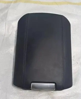 Porsche Cayenne (92A) Armrest